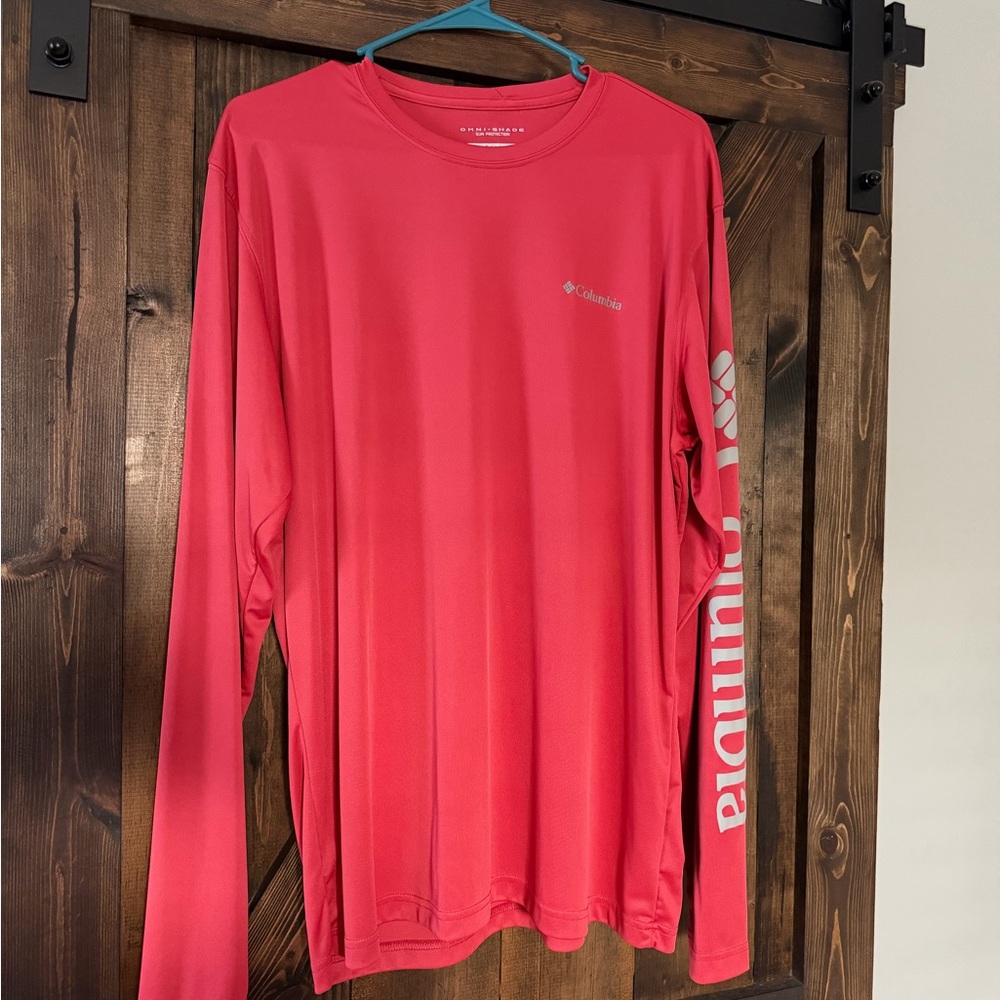 Columbia Women’s Omni-Shade Red Shirt